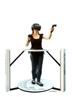Công viên giải trí Thực tế ảo Máy chạy bộ Shooting Walker Simulator VR Walker