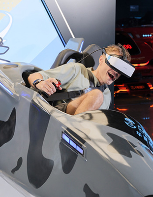 Đưa mô phỏng bay của bạn lên cấp độ tiếp theo với VR Flight Simulator Single-player 395kg Gamepad Controls